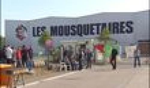 Villers-le-Bouillet : Intermarché en grève 